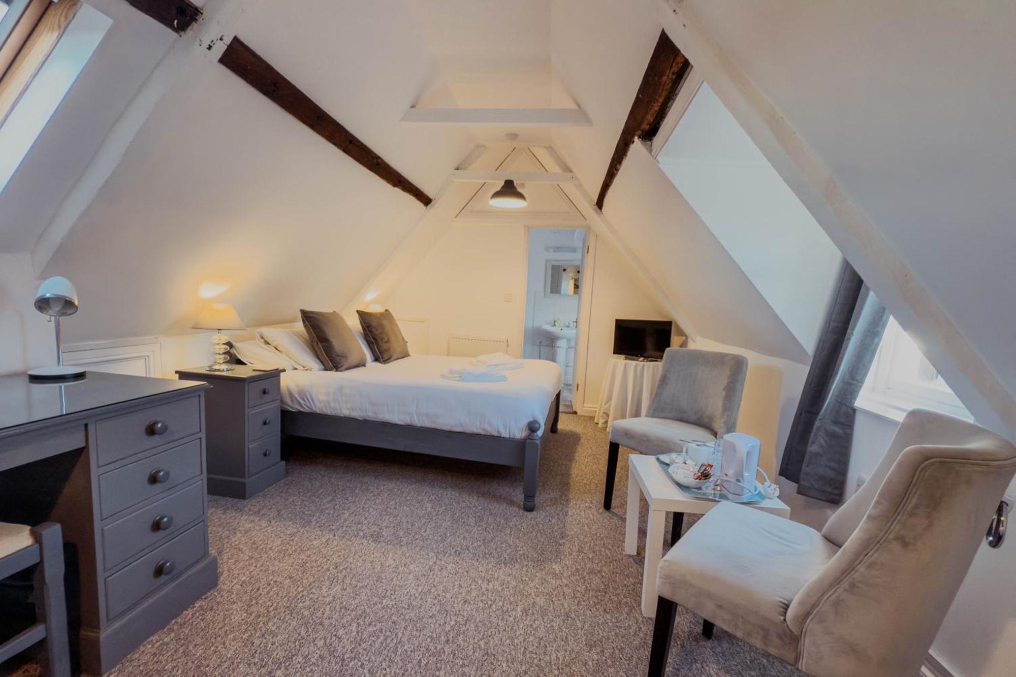 Newport Quay Bed & Breakfast Ngoại thất bức ảnh