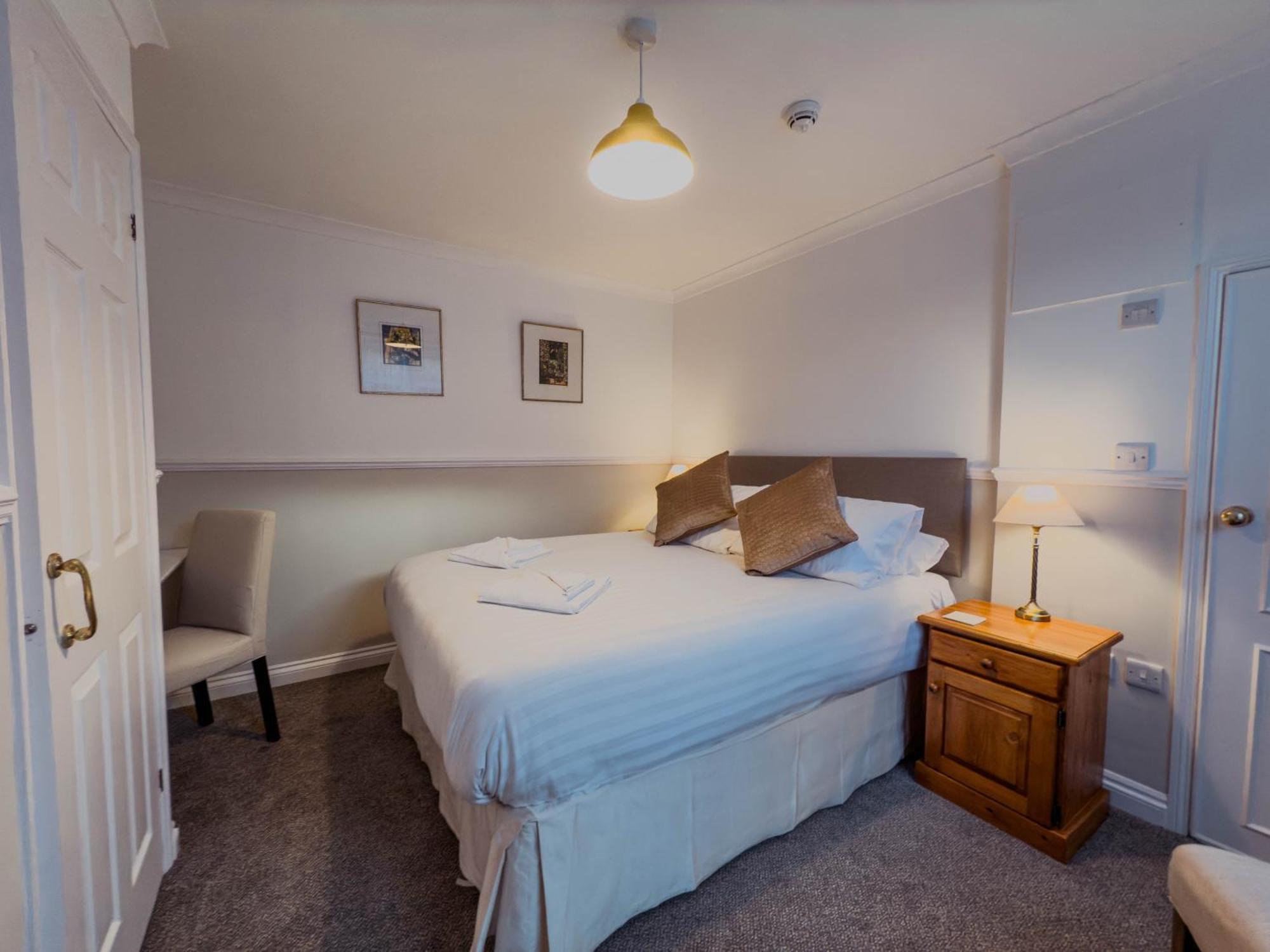 Newport Quay Bed & Breakfast Ngoại thất bức ảnh