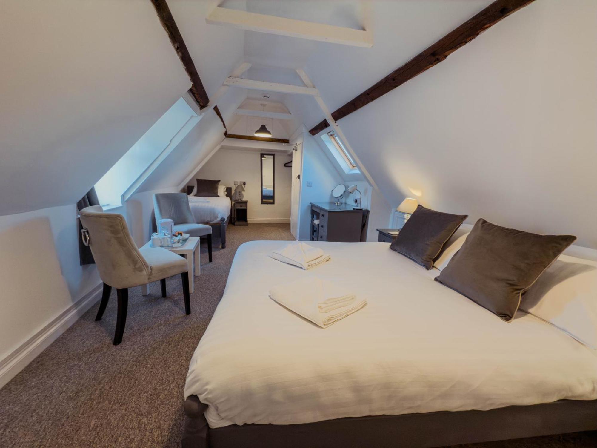 Newport Quay Bed & Breakfast Ngoại thất bức ảnh